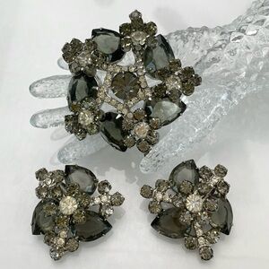 Verified Juliana D&E DeLizza Elster Floret Pear Rhinestones Brooch Earrings Set